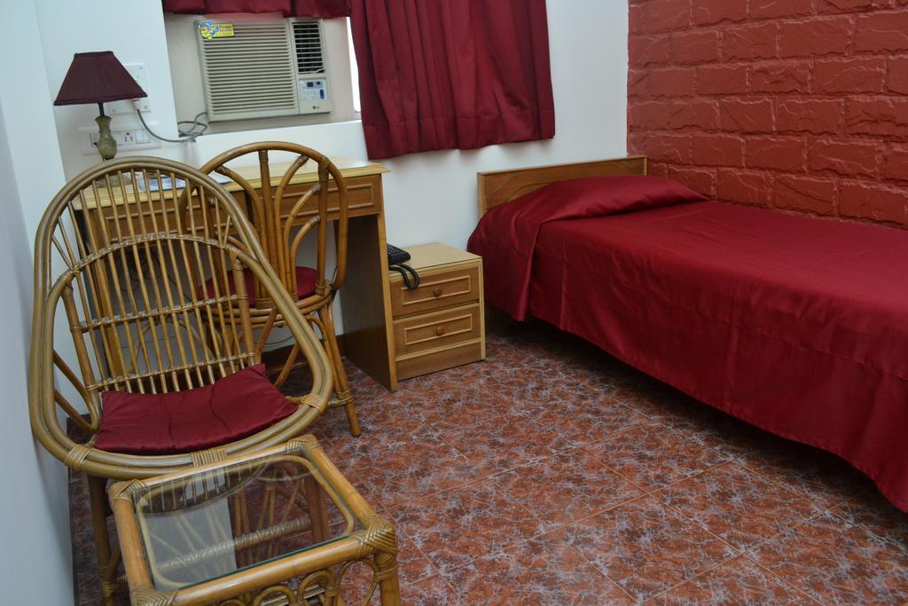 The Cottage Mumbai Room photo