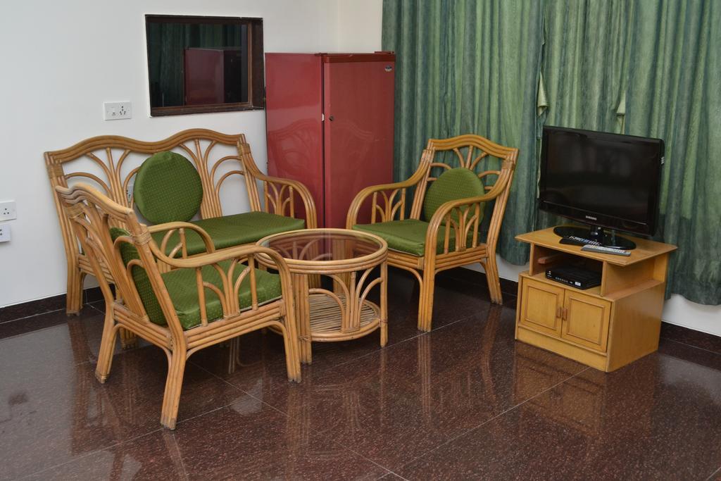 The Cottage Mumbai Room photo