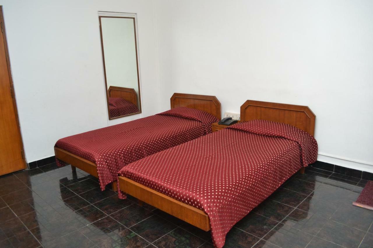 The Cottage Mumbai Exterior photo